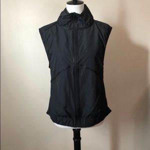 SALE❗️Wome’s - Weather Run Vest C9 Champions Black